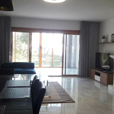 Apartment El Velerin *